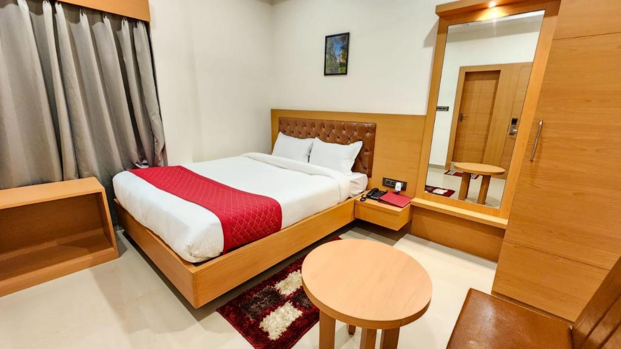 Air Valley Inn Guwahati Exterior foto